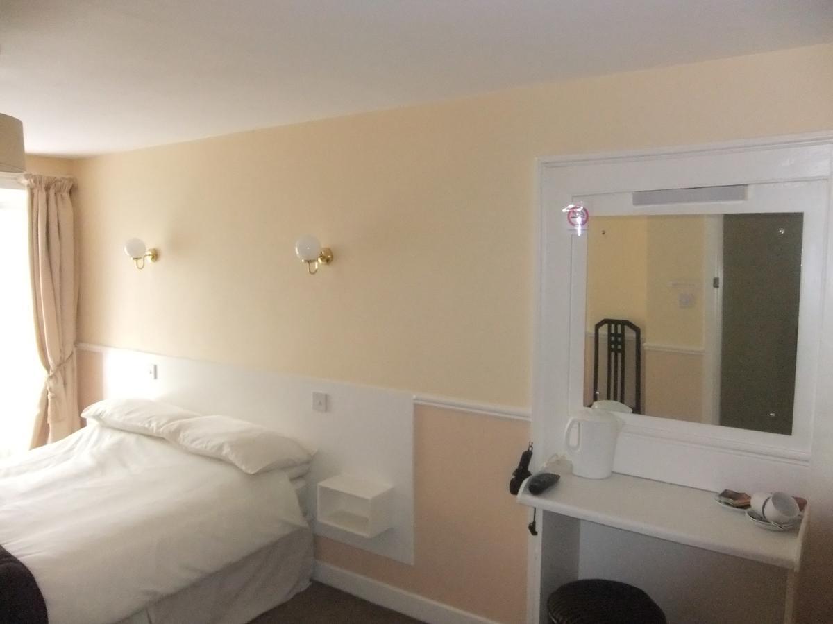 مبيت وإفطار Inistioge Woodstock Arms المظهر الخارجي الصورة