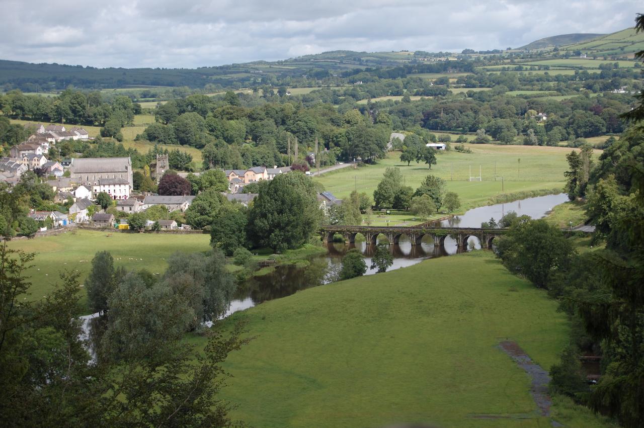 مبيت وإفطار Inistioge Woodstock Arms المظهر الخارجي الصورة